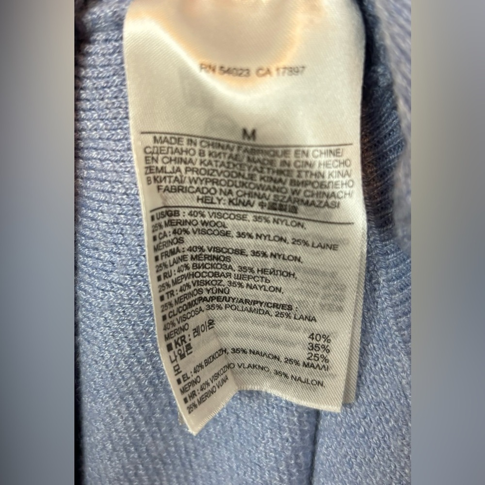 Banana Republic Womens Merino Wool Blend Scoop Neck Sweater Light Blue M 0824 - Picture 4 of 7